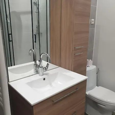 Apartment Un Toit Sur L'eau *